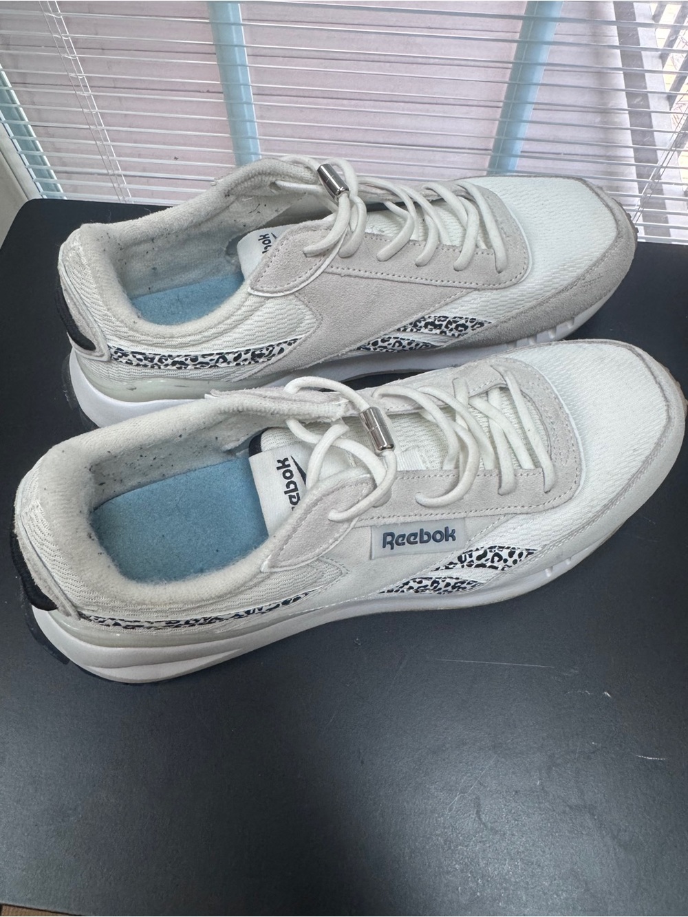 Leopard Reebok sneakers - Picture 4 of 9